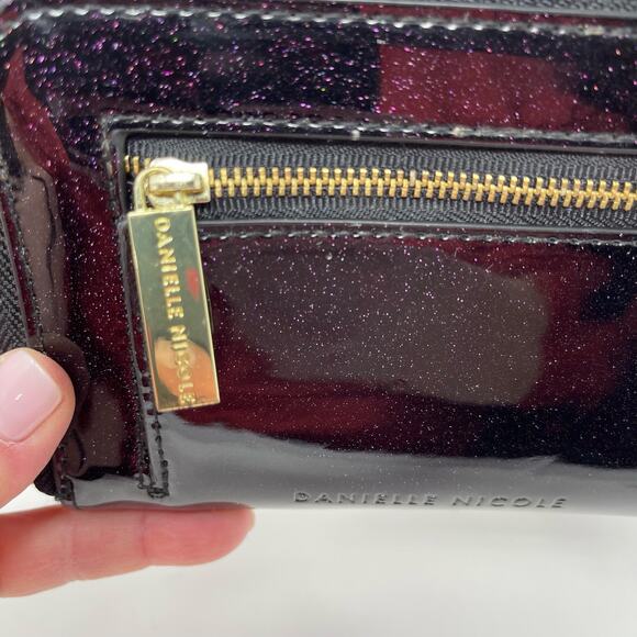 Danielle Nicole Disney Sleeping Beauty Face Wallet RARE Whimsical Glam - Picture 7 of 16